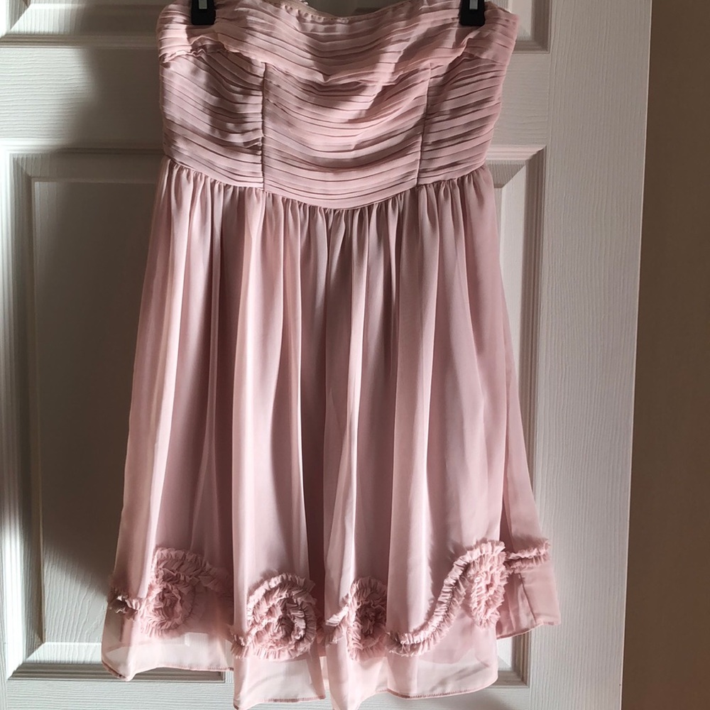 Mauve strapless dress